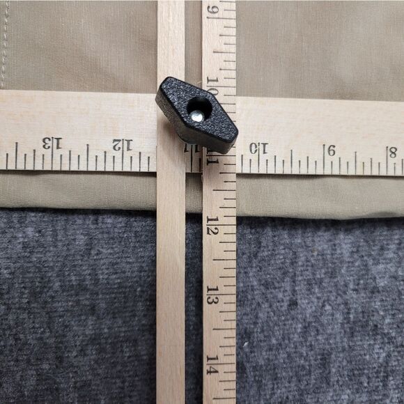 Tommy Bahama Men’s Shorts Size 36 British Khaki - Picture 11 of 12